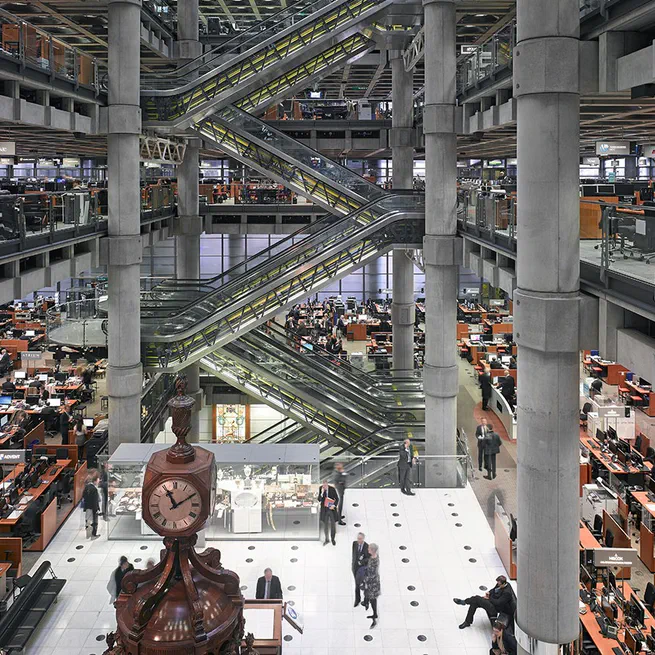 Lloyd's de Londres: De un café marítimo al mercado de riesgo más grande del mundo